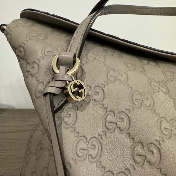 GUCCI Grey Monogrammed Leather Top Handle Bag - Picture 7 of 14